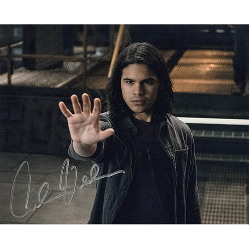 Carlos Valdes Autographed 8"x10" (Flash)