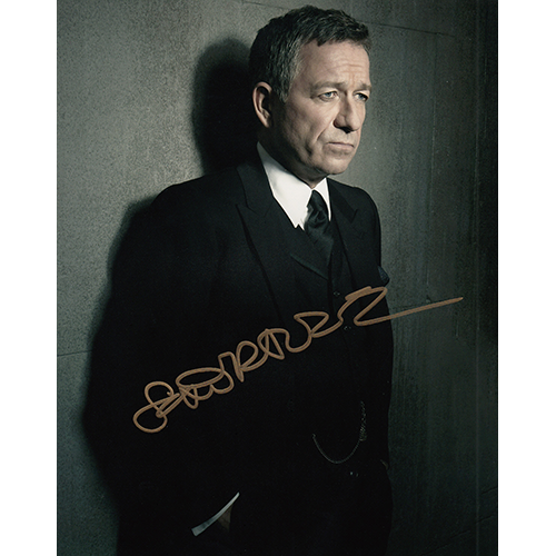 Sean Pertwee Autographed 8"x10" (Gotham)