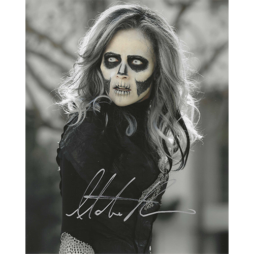 Italia Ricci Autographed 8"x10" (Supergirl)
