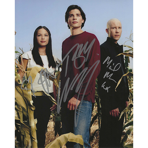 Smallville Cast Autographed 8"x10" (Smallville)