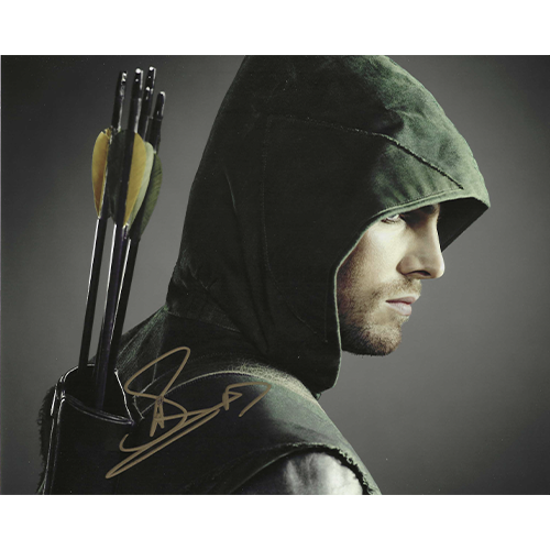 Stephen Amell Autographed 8"x10" (Arrow)