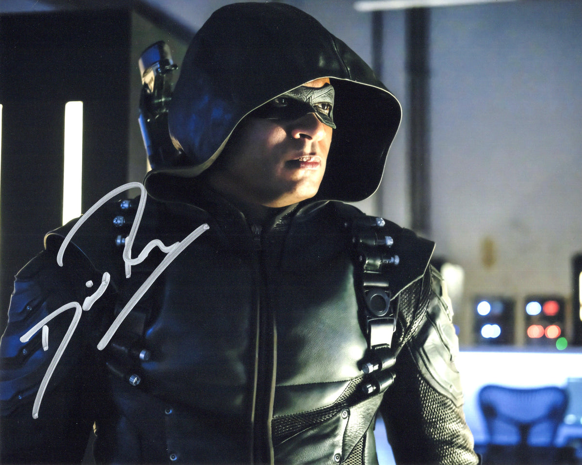 David Ramsey Autographed 8"x10" (Arrow)