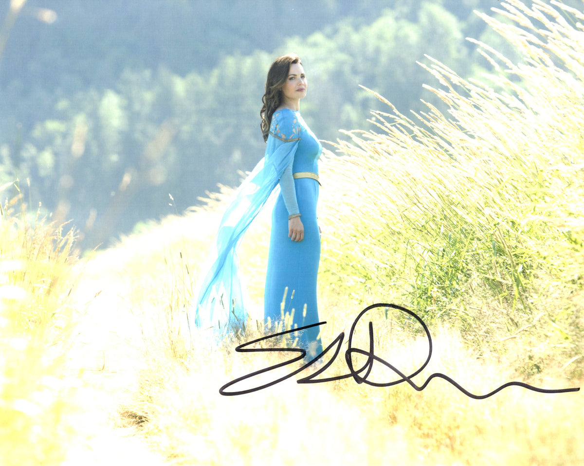 Erica Durance Autographed 8"x10" (Supergirl)